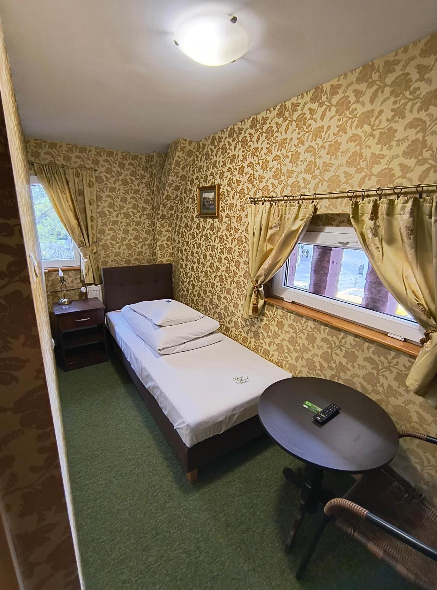 Green Hostel Wrocław przy ZOO Buitenkant foto